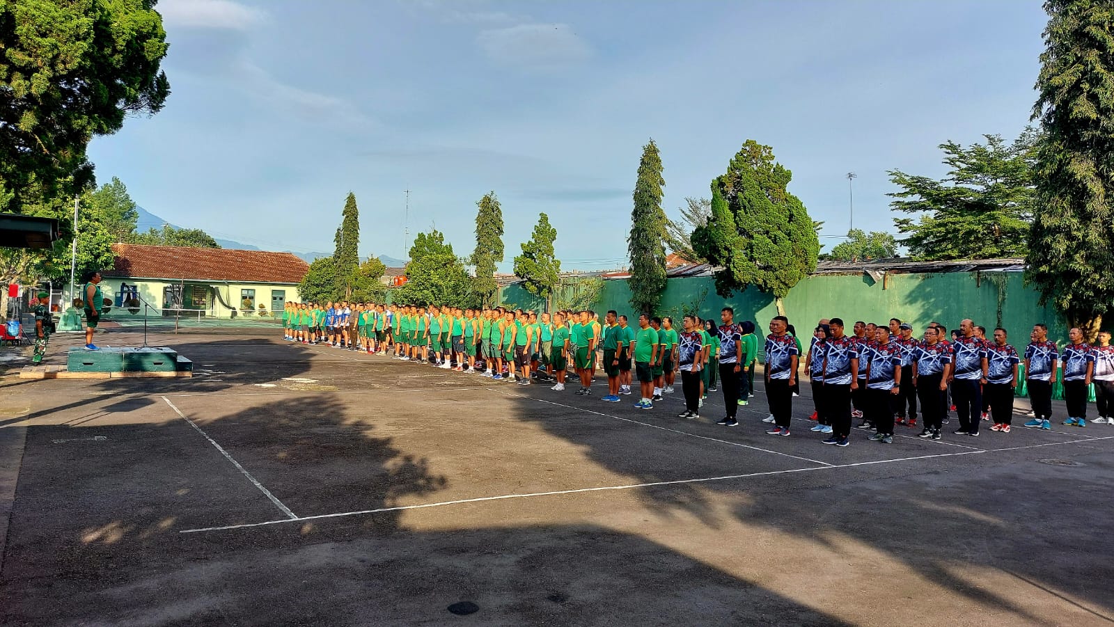 Prajurit Korem 073/Makutarama Jaga Kesehatan dan Kebugaran Dengan Senam SKJ 88